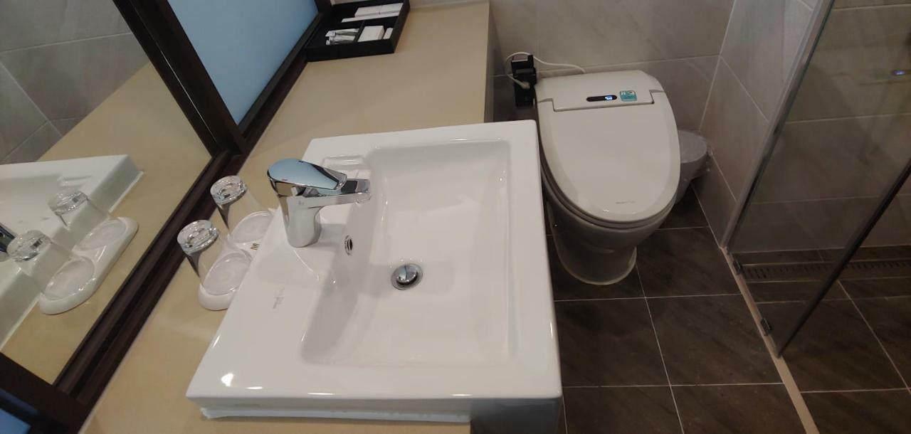Western Bay Marina Hotel Pyeongtaek Dış mekan fotoğraf
